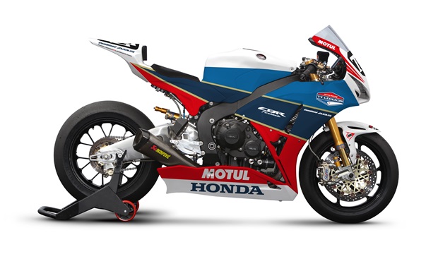 The Honda TT Legends 2012 CBR 1000 Fireblade